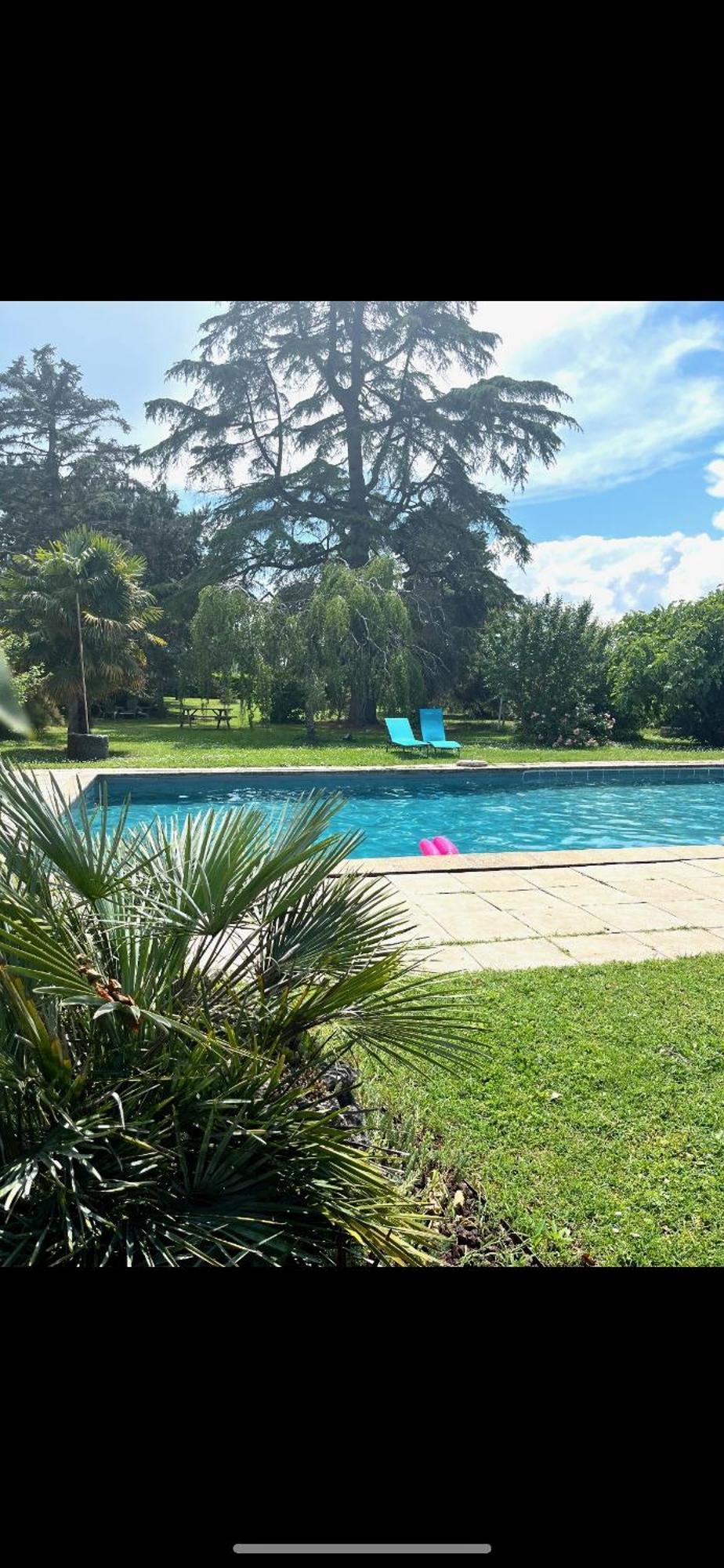 Gite Cocooning Avec Piscine Bouge-Chambalud Exterior photo